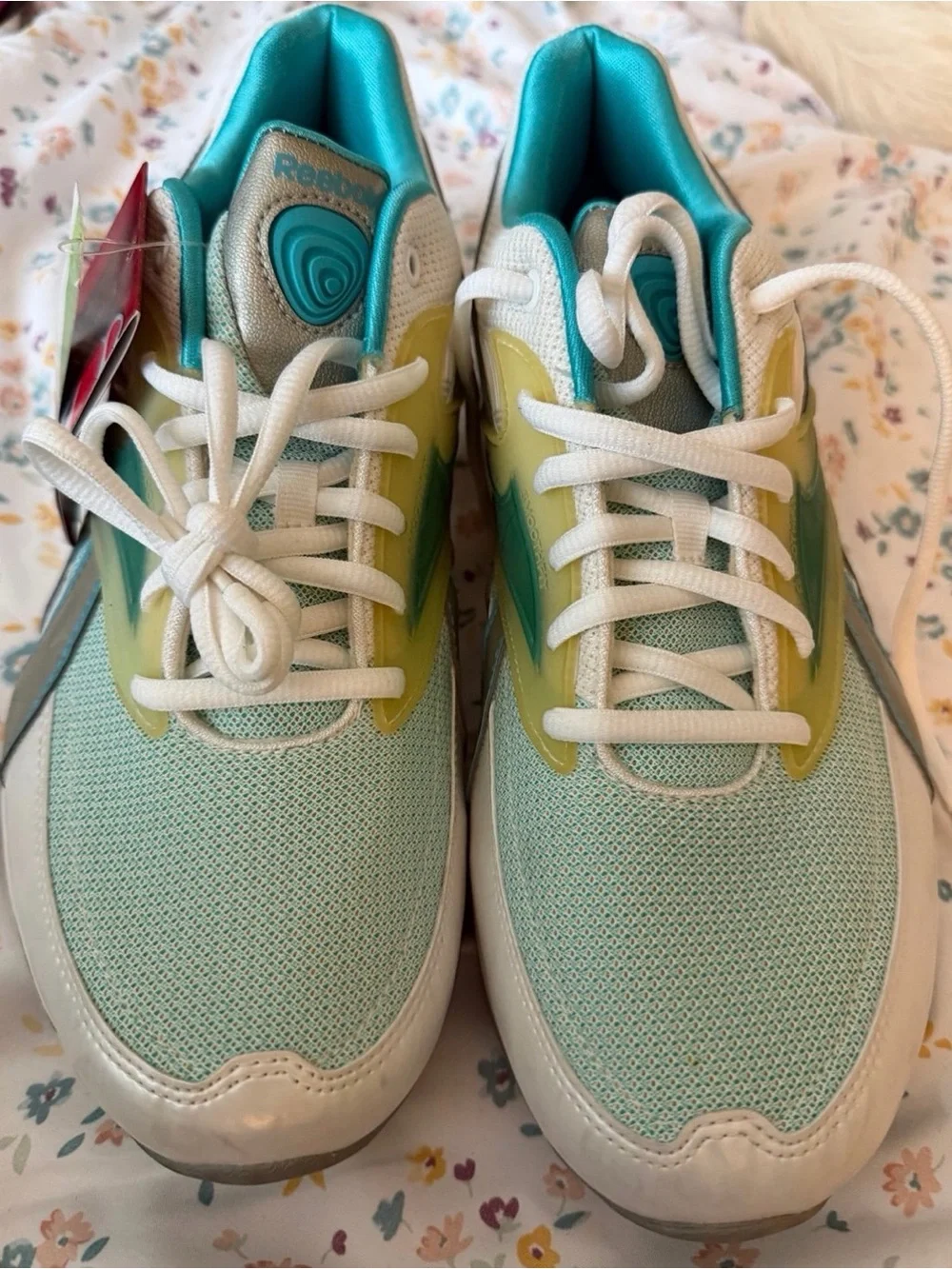 Reebok Easytone Women’s Sneakers